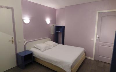 Chambre Double - Rez-de-Chaussu00e9e Chambre Double - Rez-de-Chaussu00e9e