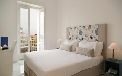 Camera Superior Matrimoniale/Doppia con Letti Singoli con Vista Mare