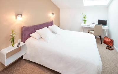 Chambre Double Supu00e9rieure Mansardu00e9e Chambre Double Supu00e9rieure Mansardu00e9e