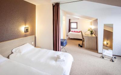 Chambre Quadruple Supu00e9rieure  Chambre Quadruple Supu00e9rieure