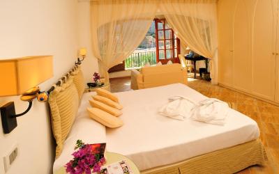 Junior Suite Junior Suite