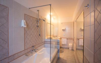 Camera Superior Matrimoniale/Doppia con Letti Singoli 