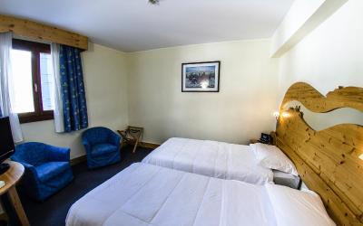 Camera Matrimoniale/Doppia con Letti Singoli