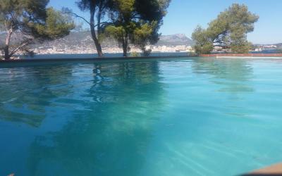 Chambre Lit Queen-Size - Vue sur Mer