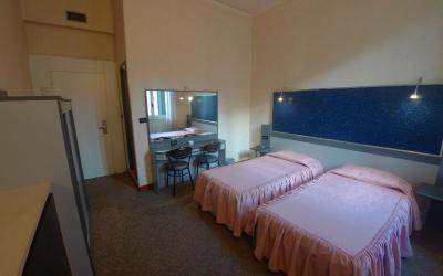 Camera Singola con Bagno Privato