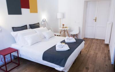 Camera Tripla Deluxe 