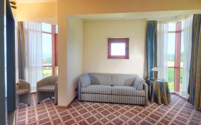 Camera Familiare (2 Adulti + 2 Bambini)