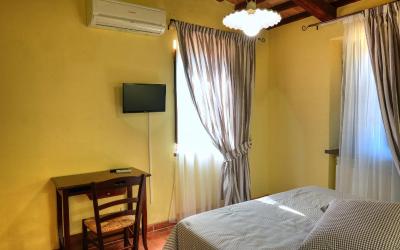 Camera Deluxe con 2 Letti Matrimoniali 