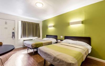 Deluxe Quadruple Room - Non-Smoking