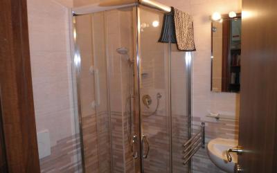 Camera Doppia con Letti Singoli con Bagno Privato Esterno 