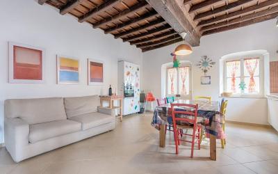 Appartamento con 3 Camere da Letto