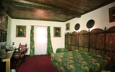 Camera Matrimoniale/Doppia con Letti Singoli