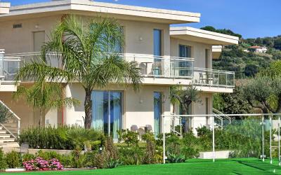 Camera Deluxe (2 Adulti + 1 Bambino)