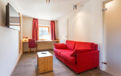 Suite Junior (2 Adultes + 2 Enfants) Suite Junior (2 Adultes + 2 Enfants)