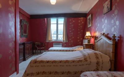 Chambre Quadrupleu00a0- Vue sur Notre-Dame  Chambre Quadrupleu00a0- Vue sur Notre-Dame