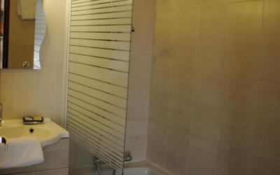 Chambre Double avec Baignoire Chambre Double avec Baignoire