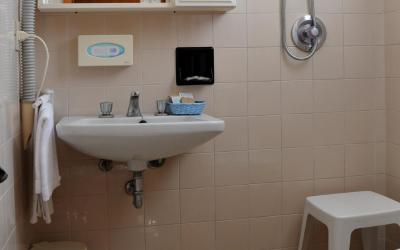 Camera Singola con Bagno Privato Esterno