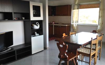 Appartamento con 2 Camere da Letto