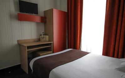 Chambre Simple avec Douche  Chambre Simple avec Douche