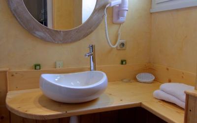 Chambre Double ou Lits Jumeaux Confort 