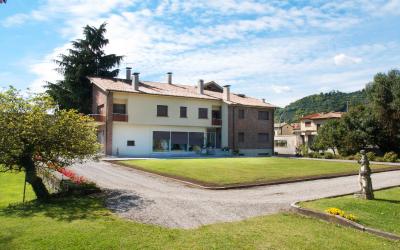 Casa con 6 Camere da Letto