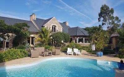 Chambre Double - Vue sur Piscine