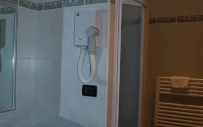 Camera Matrimoniale/Doppia con Letti Singoli