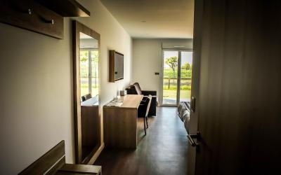 Chambre Double ou Lits Jumeaux avec Terrasse