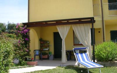 Appartamento con Vista Giardino