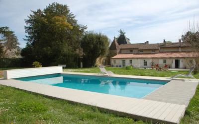 Suite - Vue sur Piscine 