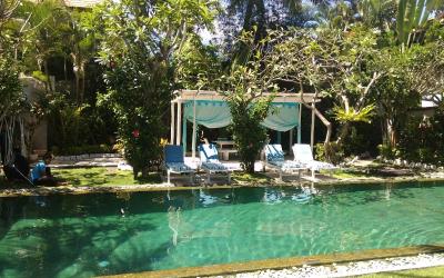 Kamar King dengan Pemandangan Kolam Renang Kamar King dengan Pemandangan Kolam Renang