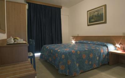 Camera Matrimoniale/Doppia con Letti Singoli con Balcone 