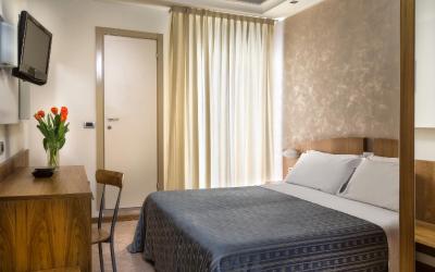 Camera Economy Matrimoniale/Doppia con Letti Singoli