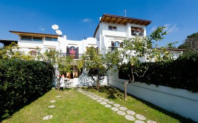 Casa su 2 Livelli con 3 Camere da Letto