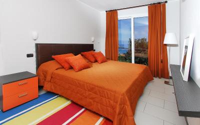 Appartamento Familiare con 1 Camera da Letto (2 Adulti + 2 Bambini)