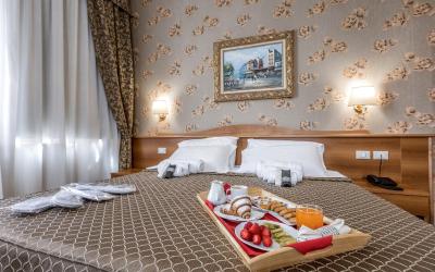 Camera Matrimoniale/Doppia con Letti Singoli