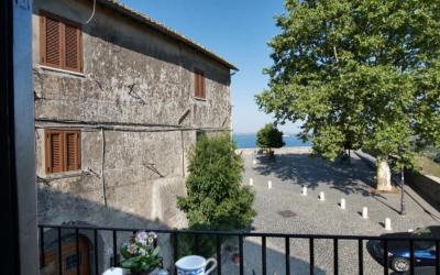 Monolocale su 2 Livelli 