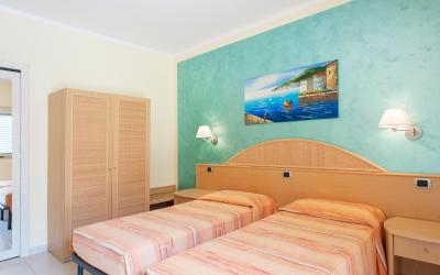 Camera Matrimoniale/Doppia con Letti Singoli