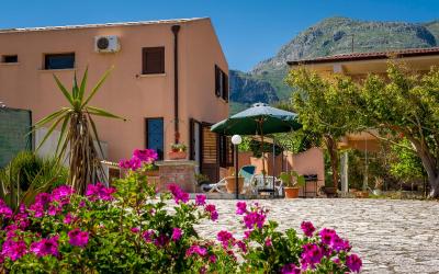 Villa con Vista Giardino