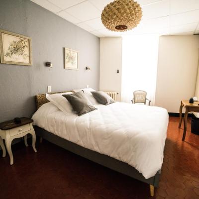 旅遊訂房 法國-歐宏吉 Logis Hôtel de Provence (Logis Hotel de Provence) - 7篇評鑑 評分:9