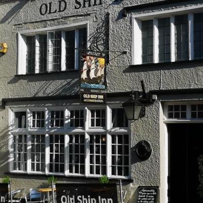旅遊訂房 英國-多爾切斯特 老船旅館 (The Old Ship Inn) - 6篇評鑑 評分:8