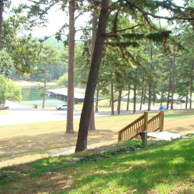 旅遊訂房 美國-羅約爾 Mountain Harbor Queen Guest Room on Lake Ouachita