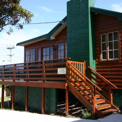 旅遊訂房 澳洲-霍巴特 黑人灣雪松別墅度假屋 (Cedar Cottages Blackmans Bay) - 4篇評鑑 評分:7.8