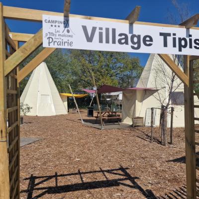 旅遊訂房 法國-薩萊爾泰納 Tipi Les P'tites Maisons dans la Prairie - 1篇評鑑 評分:8