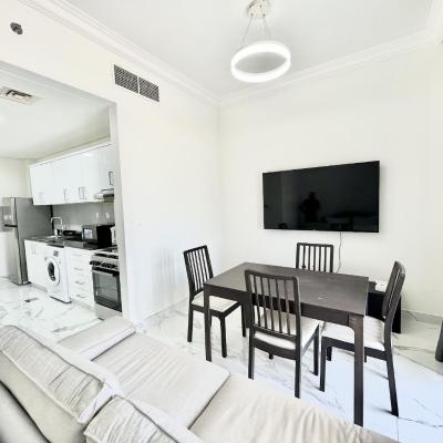 旅遊訂房 阿拉伯聯合酋長國-杜拜 NEW! Luxury Studio with balcony in AL Majan - 1篇評鑑 評分:9