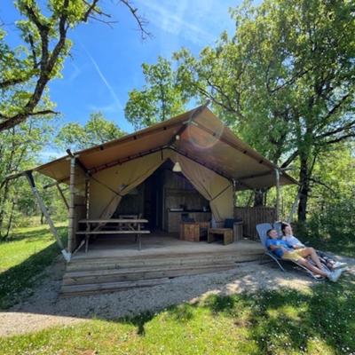 旅遊訂房 法國-科薩德 Lodges du Bois Dodo - ancien Camping de Bois Redon - 60篇評鑑 評分:8.9