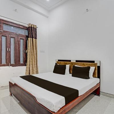 旅遊訂房 印度-阿克巴布爾 OYO Flagship Girish grand hotel