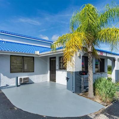 旅遊訂房 美國-佛羅裡達州錫布靈 (FL) Howard Johnson by Wyndham Sebring - 5篇評鑑 評分:7.2