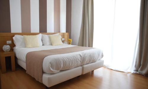 The Night Guest House