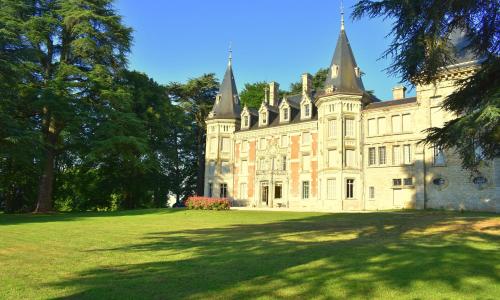 Chateau de Varambon